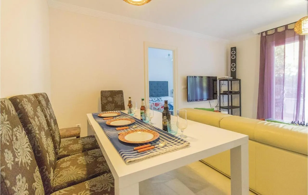 3 Bedroom Stunning Apartment In Motril