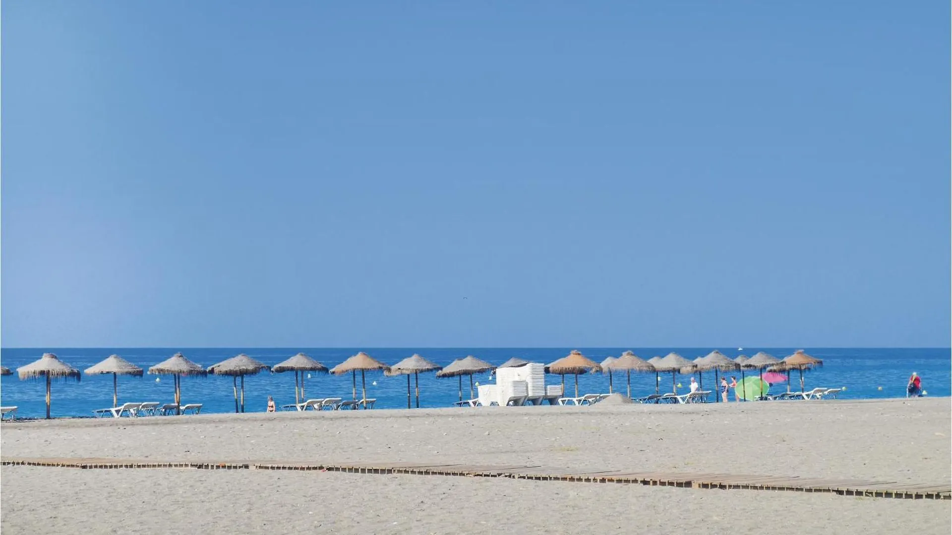 3 Bedroom Stunning Apartment In Motril Spain